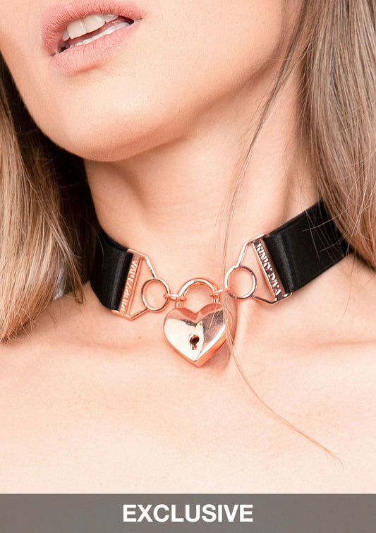 Diva Necklace Plus Heart